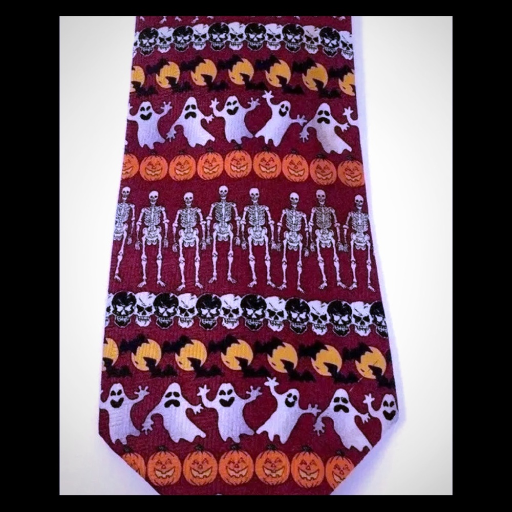 Halloween Novelty Men’s Necktie Ghosts Bats Skulls